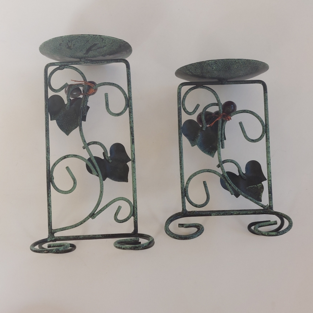 โจ๏ธLiteTyme 2 piece grape candleholder set - Picture 9 of 10